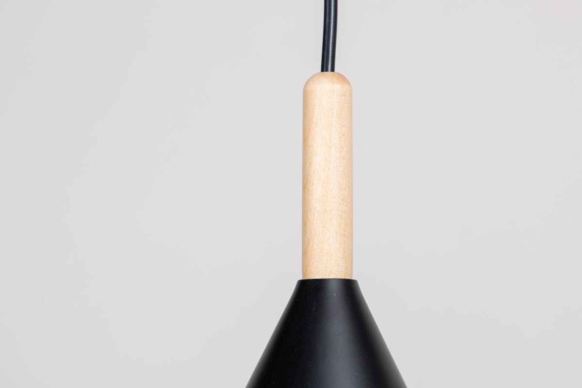 Venture Design Enif Taklampor Svart