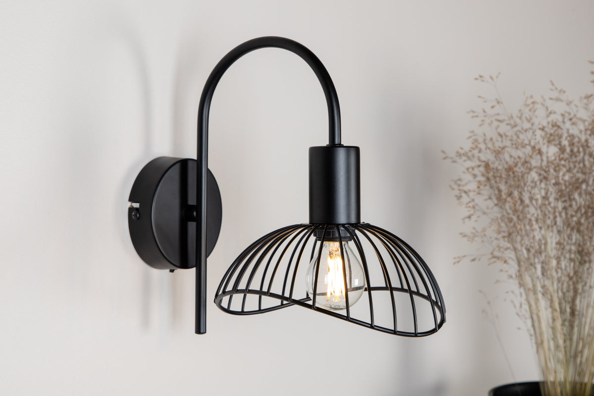 Venture Design Elsa Vägglampor Svart