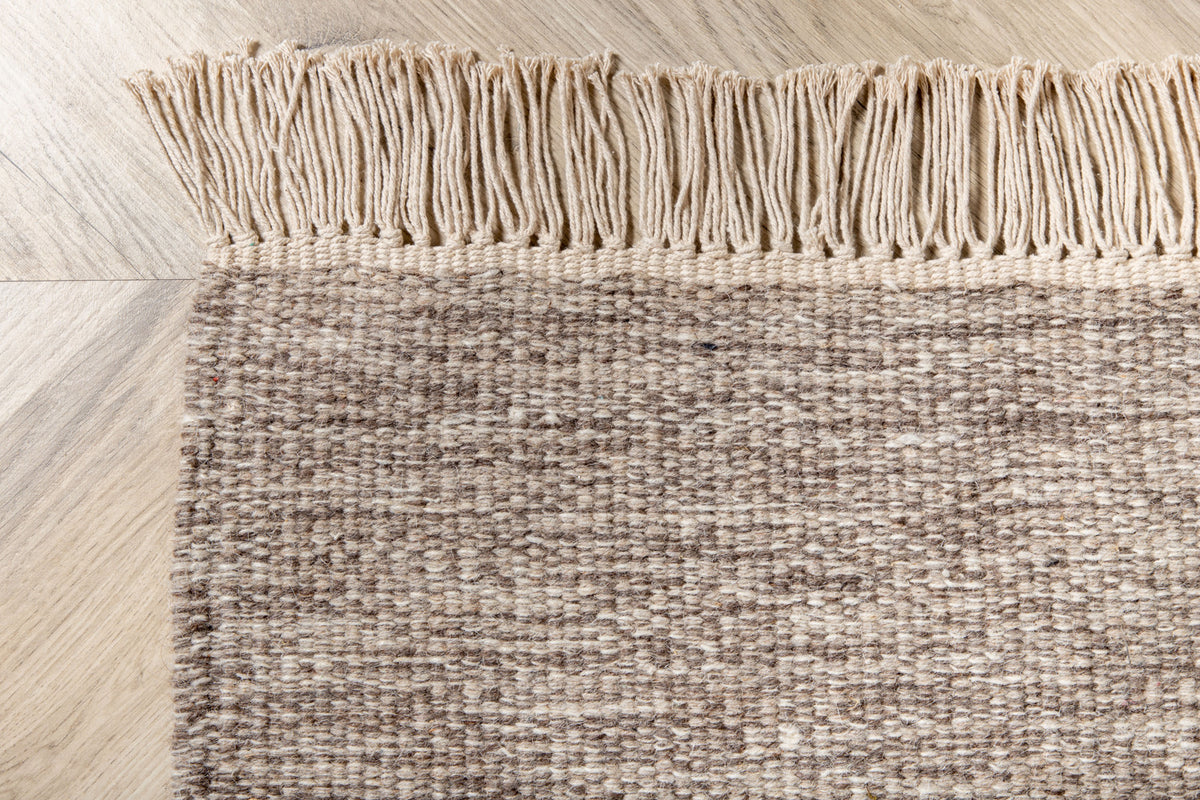 Venture Design Cyrus Rektangulära Mattor 230 x 160 Beige