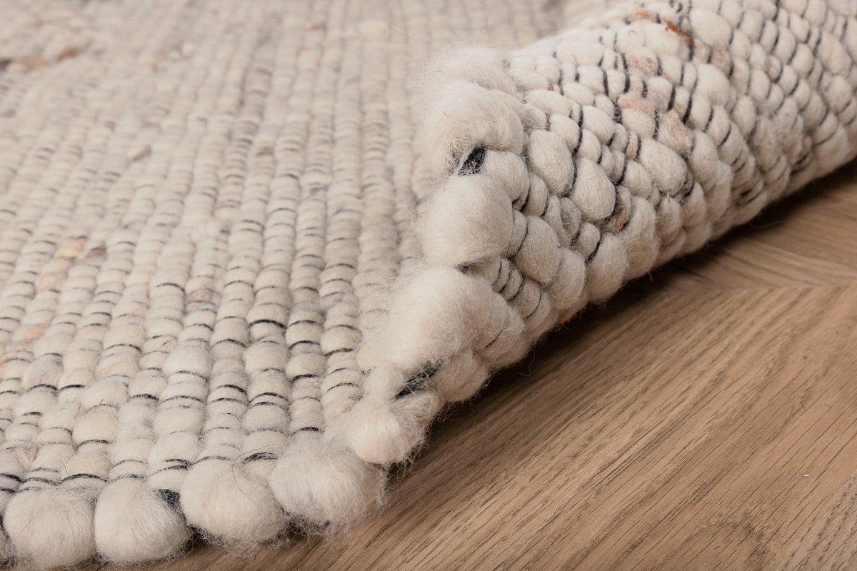 Venture Design Loump Rektangulära Mattor 230 x 160 Beige