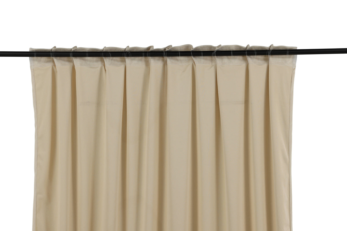 Venture Design Mary Gardiner 250 × 135