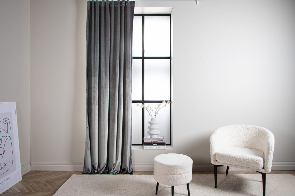 Venture Design Mary Gardiner 250 × 135