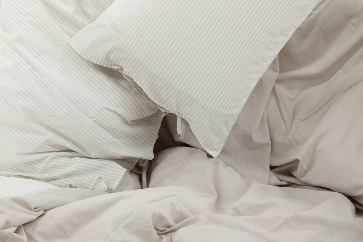 Venture Design Jenna Påslakanset 200 x 150 Ljusgrå