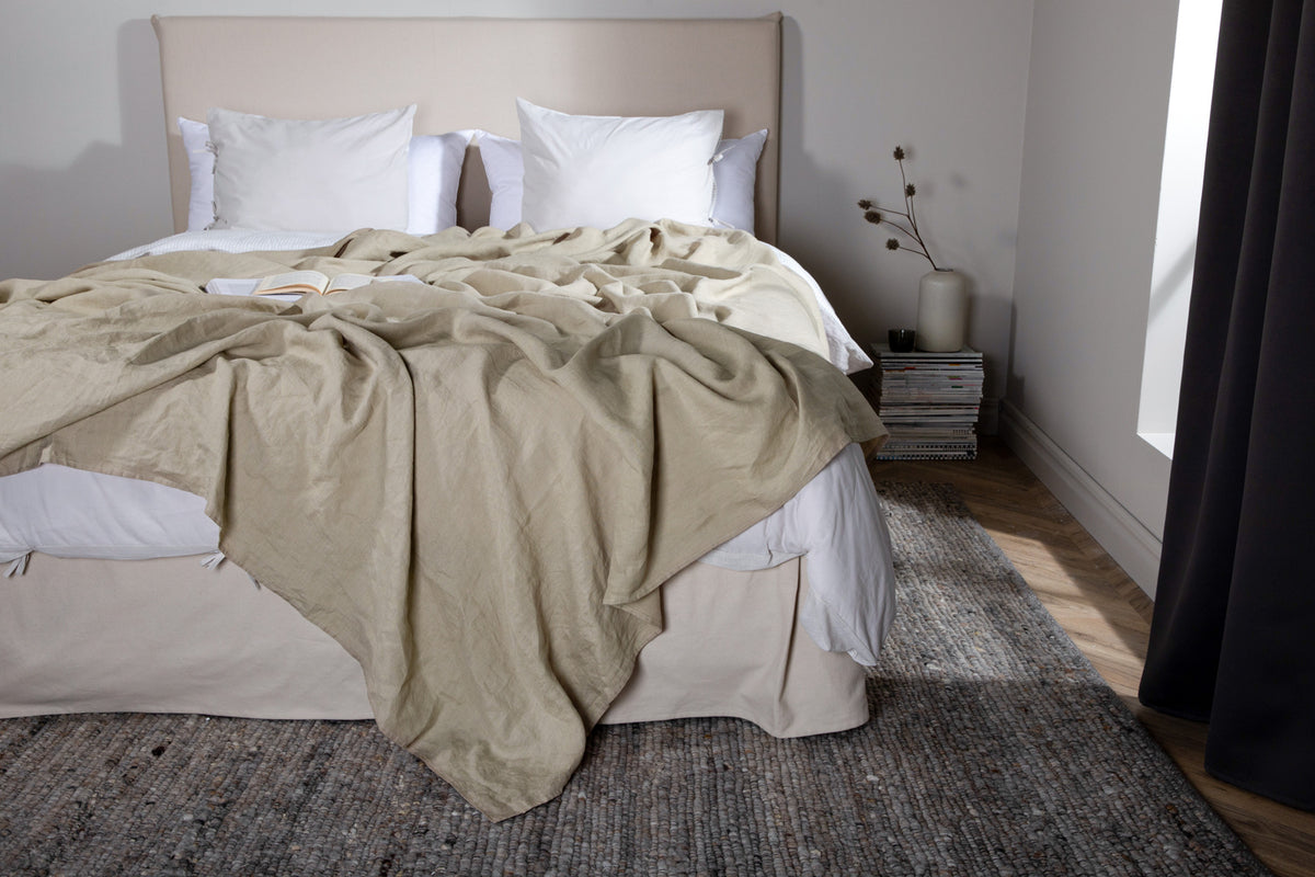 Venture Design Milo Överkast 260 x 260 Beige