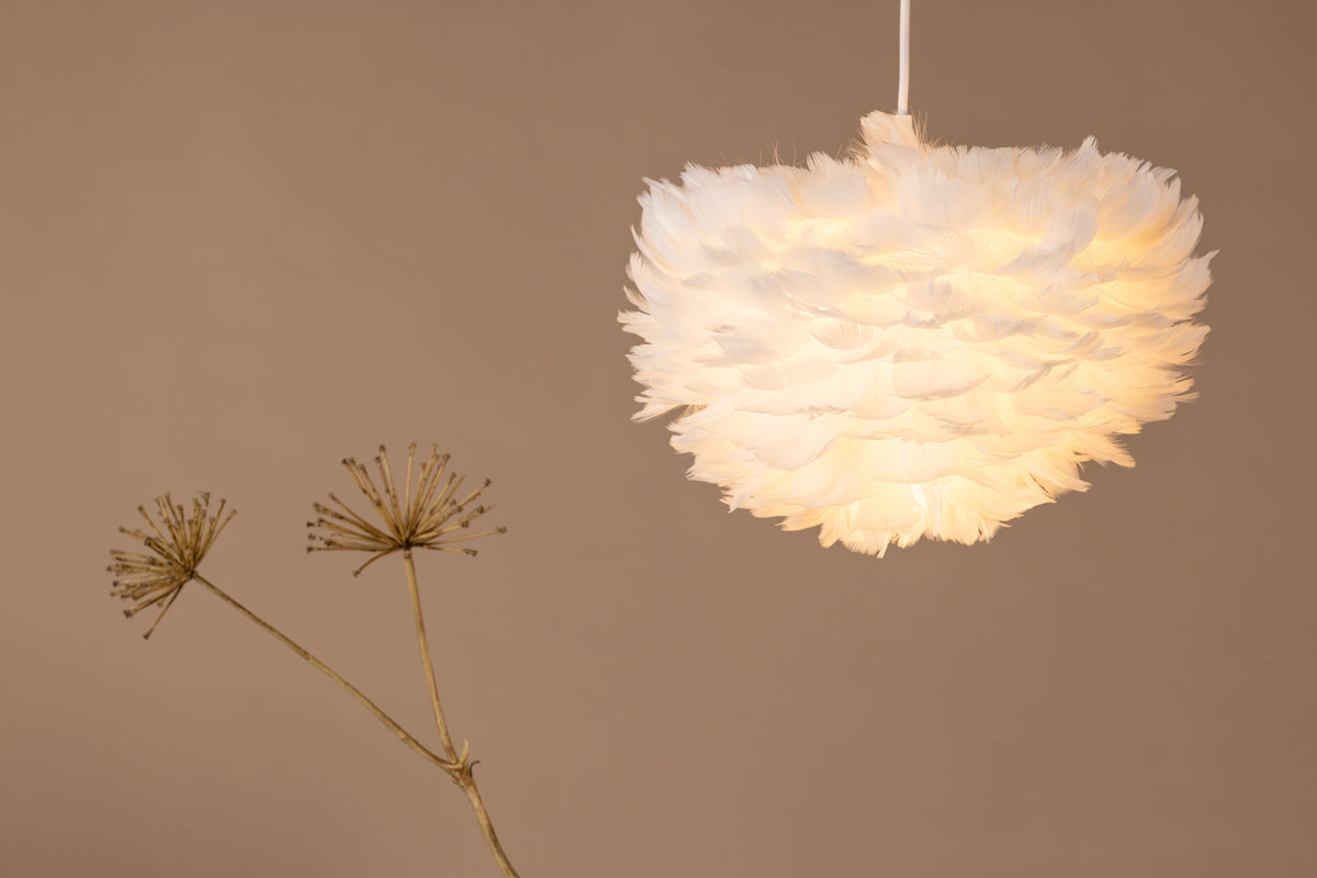 Venture Design Nicola Taklampor Vit