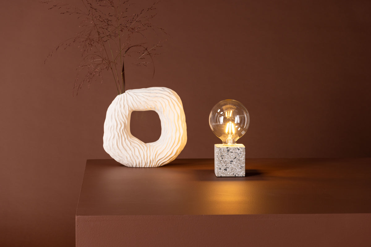 Venture Design Rilche Bordslampor Vit