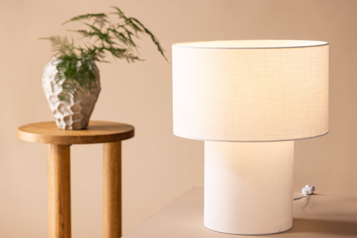 Venture Design Globia Bordslampor Vit