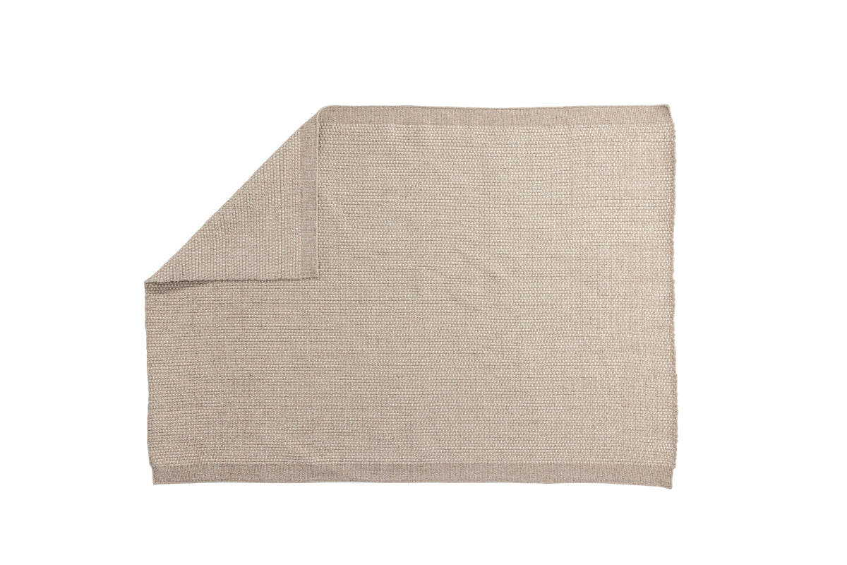 Venture Design Vilma Rektangulära Mattor 230 x 160 Beige