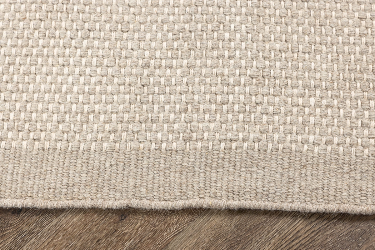Venture Design Vilma Rektangulära Mattor 230 x 160 Beige