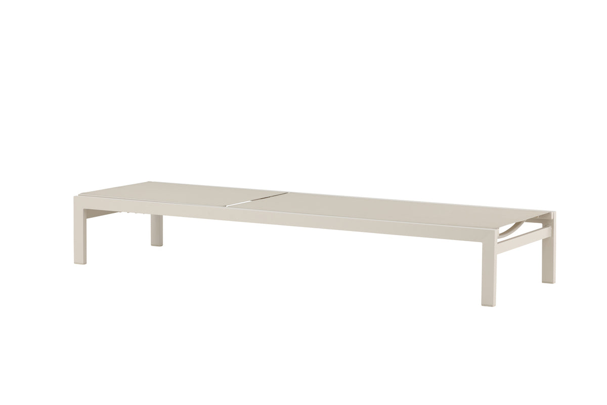 Venture Design Copacabana Solstolar