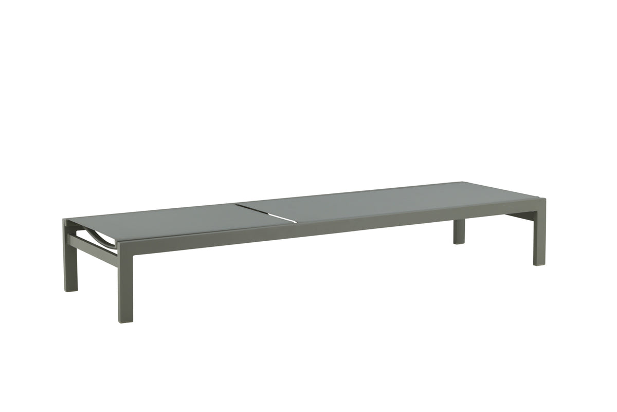 Venture Design Copacabana Solstolar