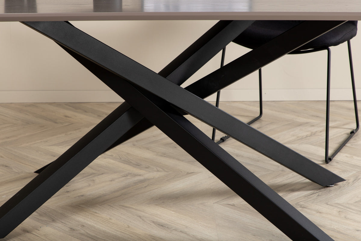 Venture Design Piazza Rektangulära Matbord 180 x 90 Svart