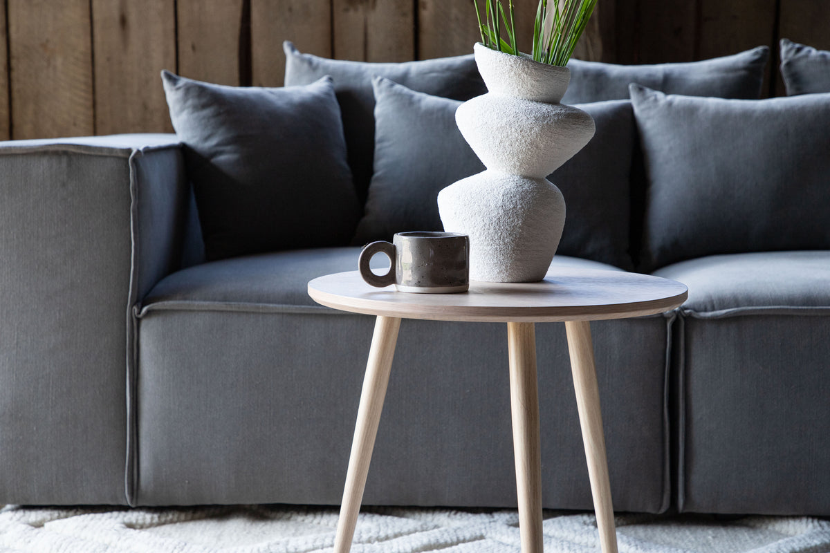 Venture Design Askim Sidobord ⌀48 Vitputsad