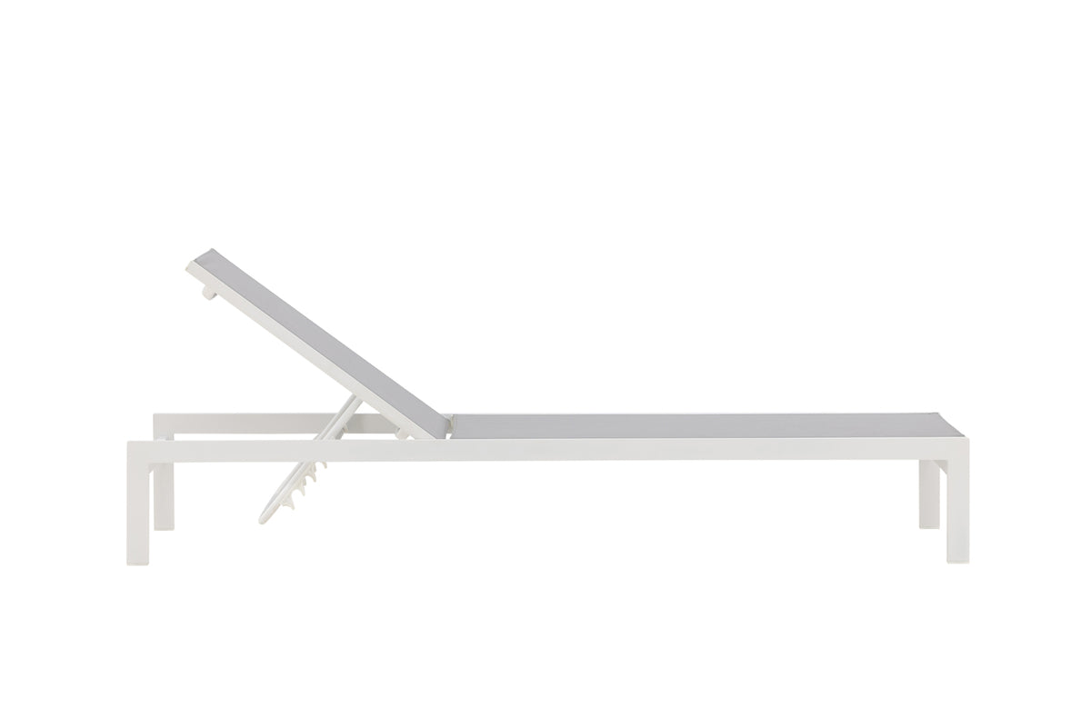 Venture Design Copacabana Solstolar