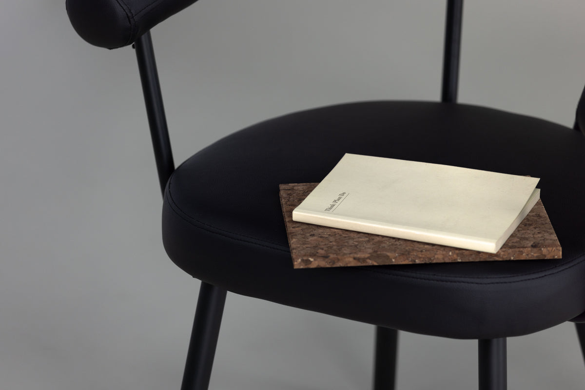 Venture Design Västerås x Josefin Lustig Matstolar 2-pack Svart