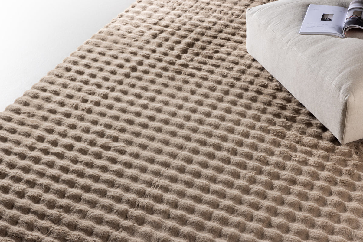 Venture Design Novis Rektangulära Mattor 290 × 200 Beige