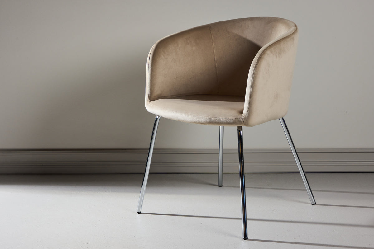 Venture Design Berit Matstolar Beige