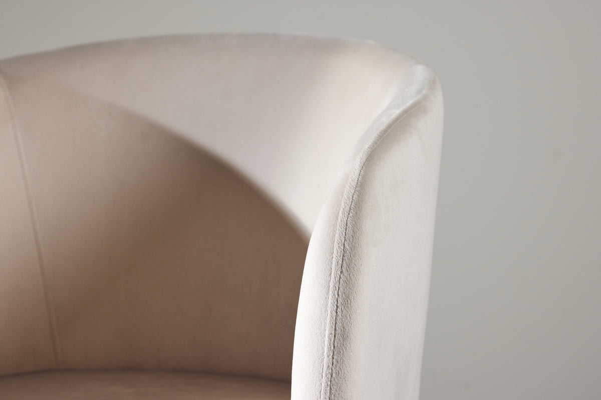 Venture Design Berit Matstolar Beige