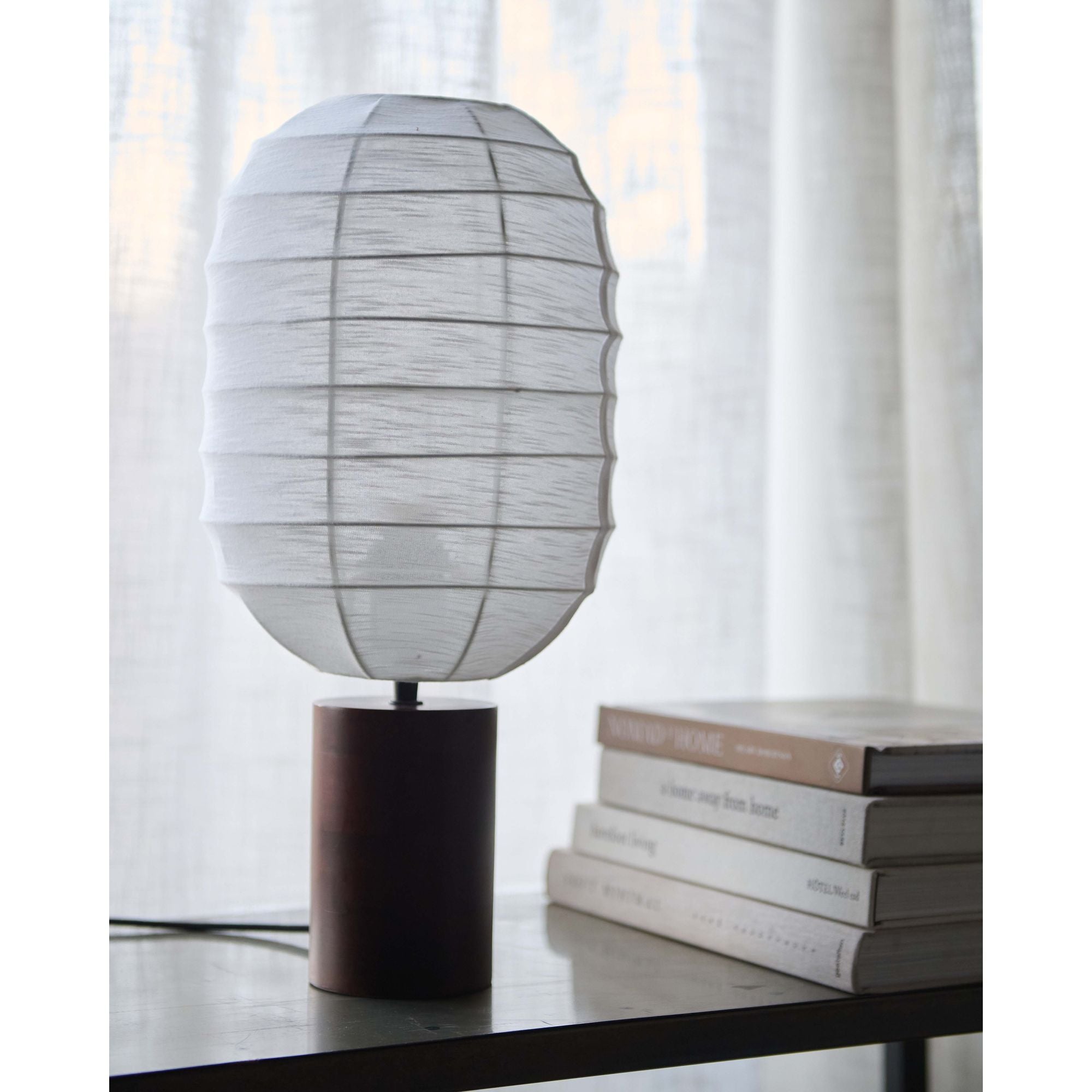 Wikholm Form MODENA BORDSLAMPA