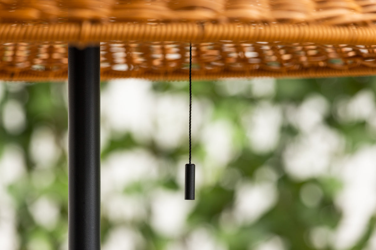 Venture Design Mabis Golvlampor