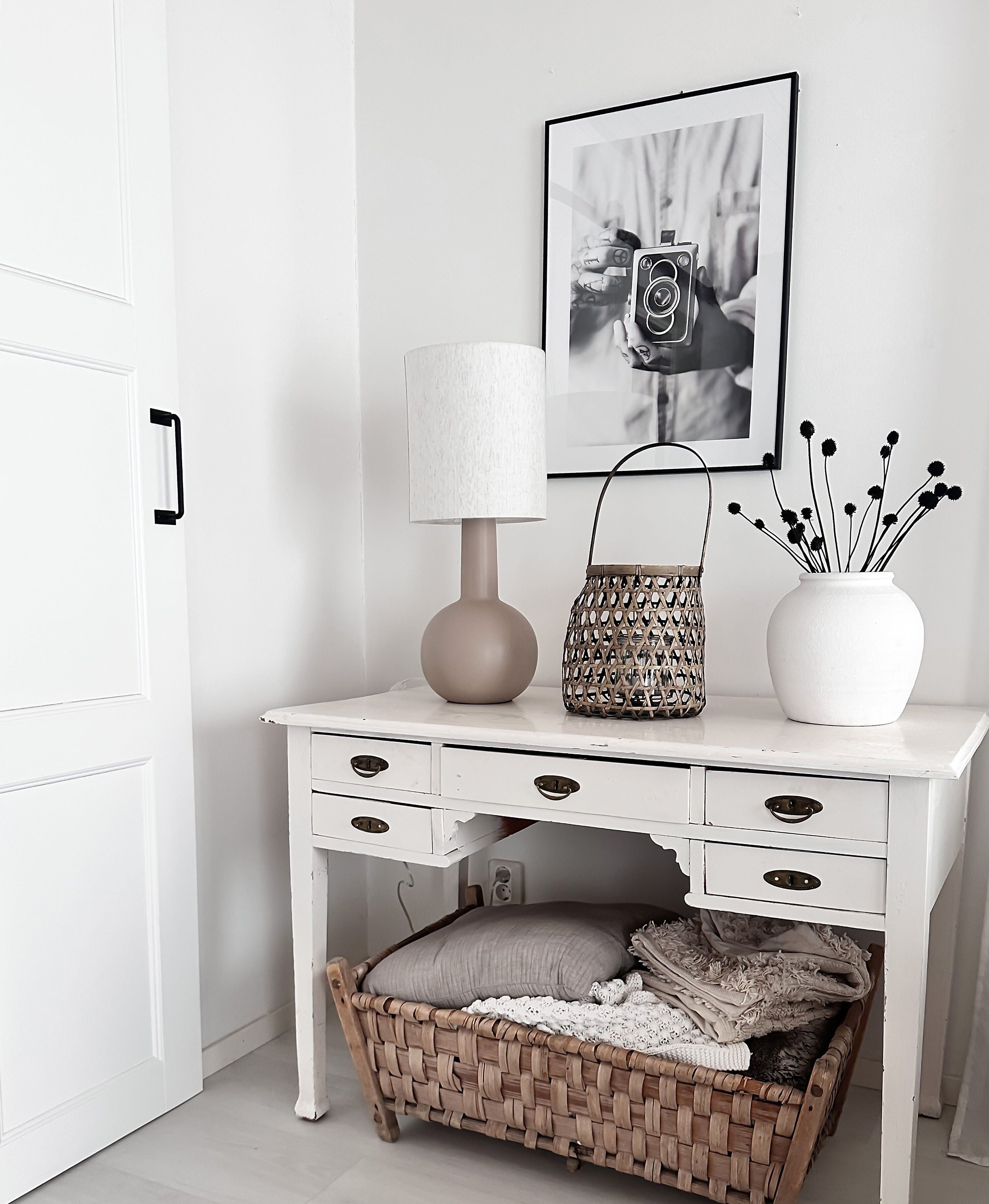 Aneta Home ELEANA bordslampa
