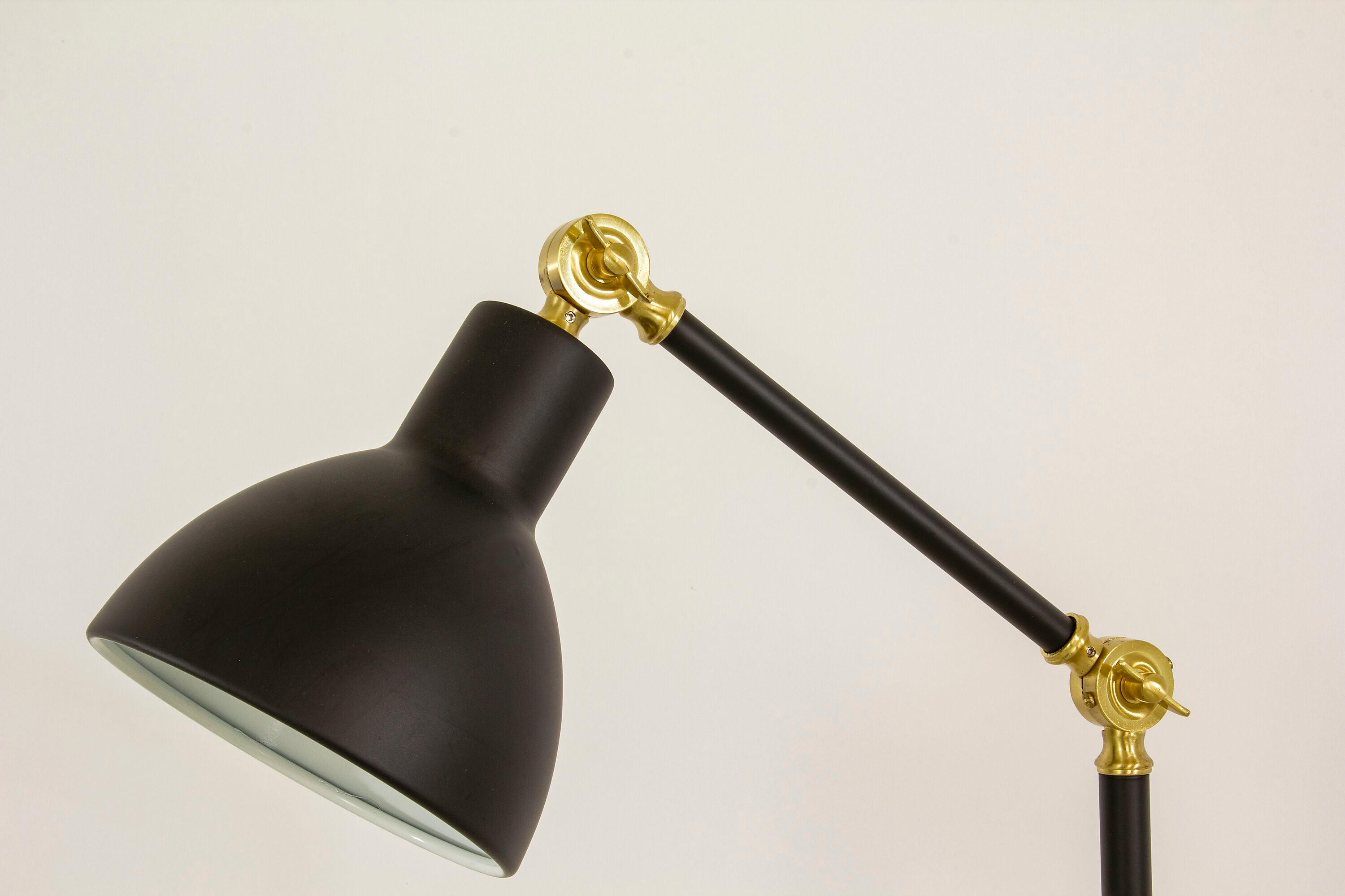 Aneta Home DUBLIN golvlampa