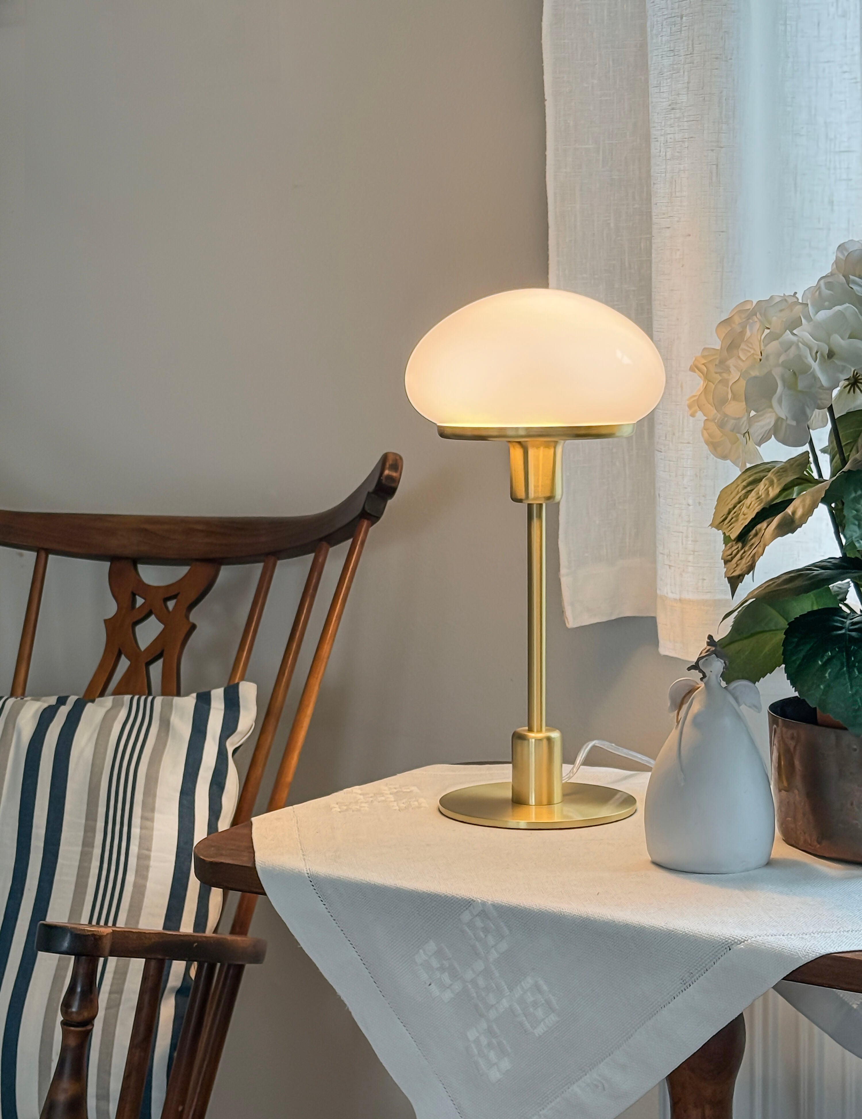 Aneta Home NEW AUGUST bordslampa liten