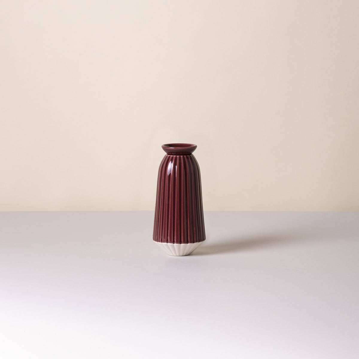 Cove Watering Tube Deep Burgundy