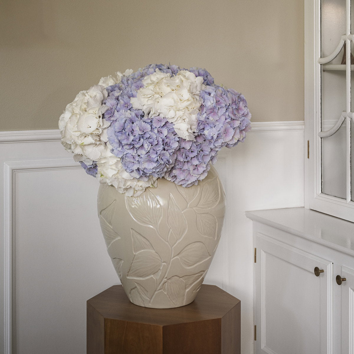 Florita Vase Sandstone