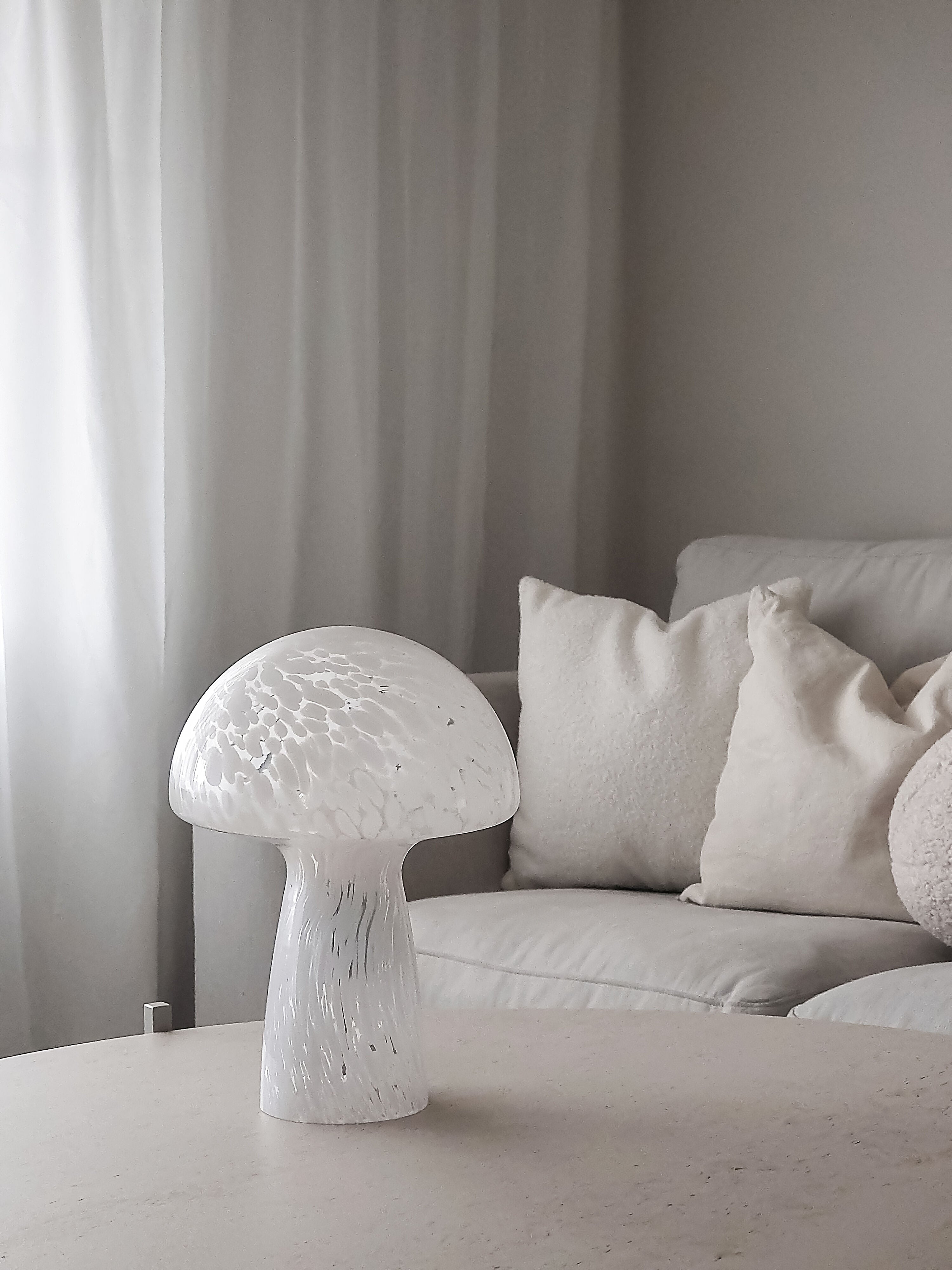 Aneta Home MUSHI bordslampa stor