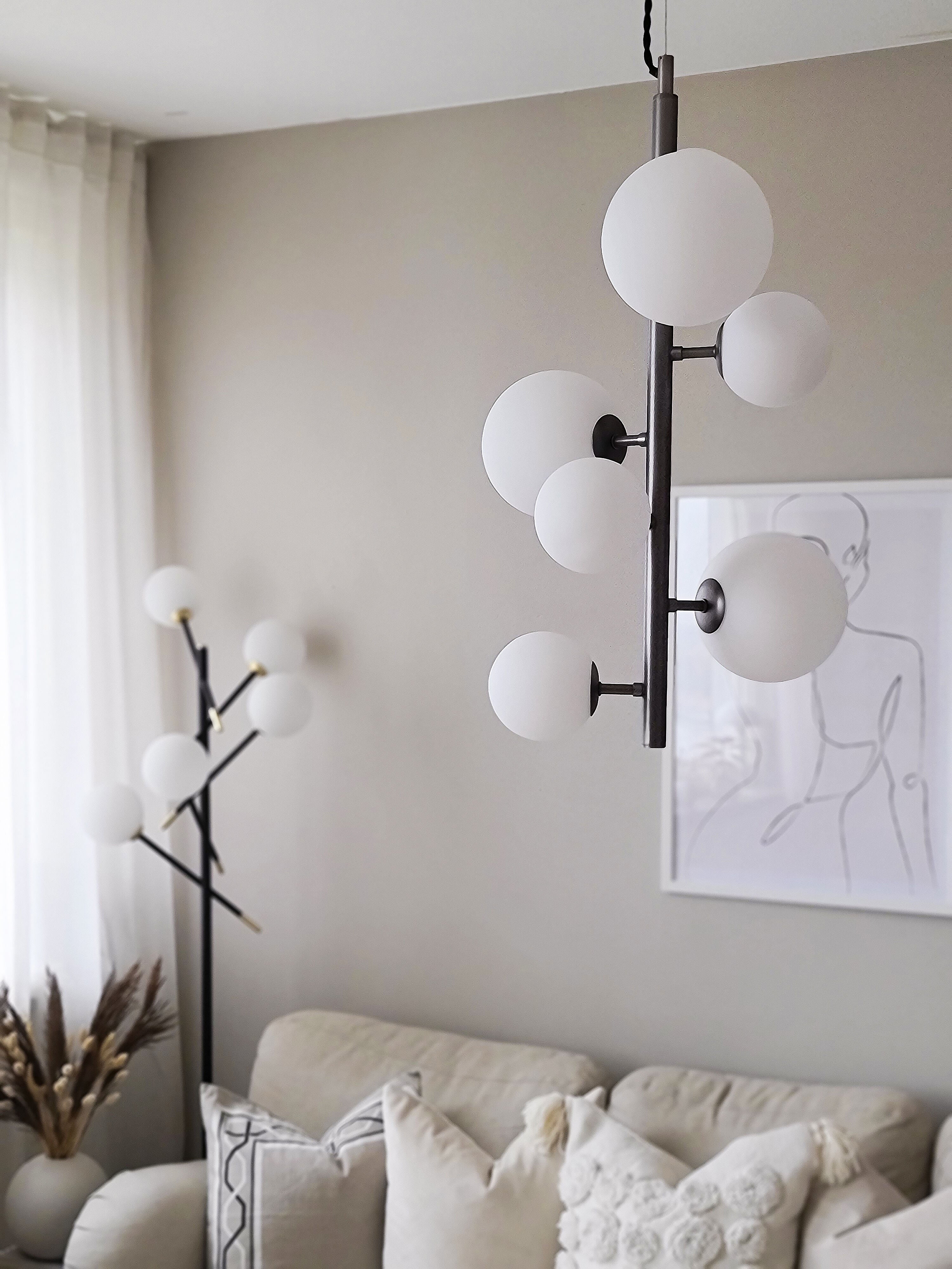 Aneta Home MOLEKYL taklampa lodrät