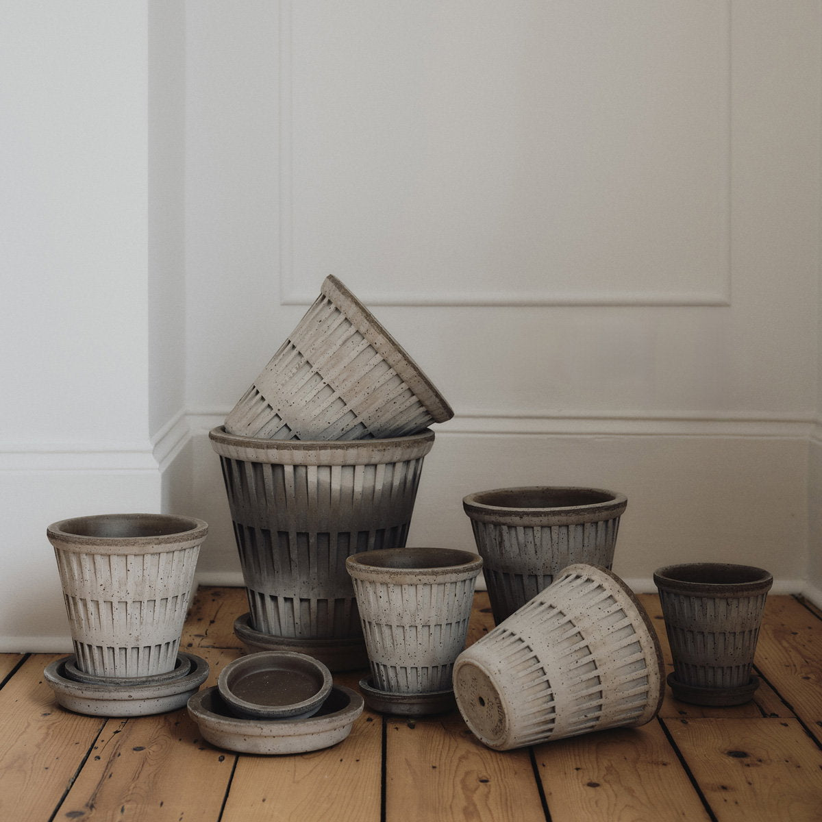 Pantheon Pot RAW Grey