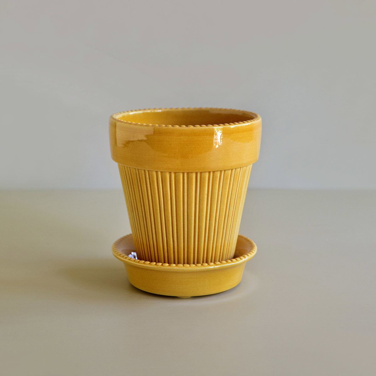 Simona Pot Amber Yellow