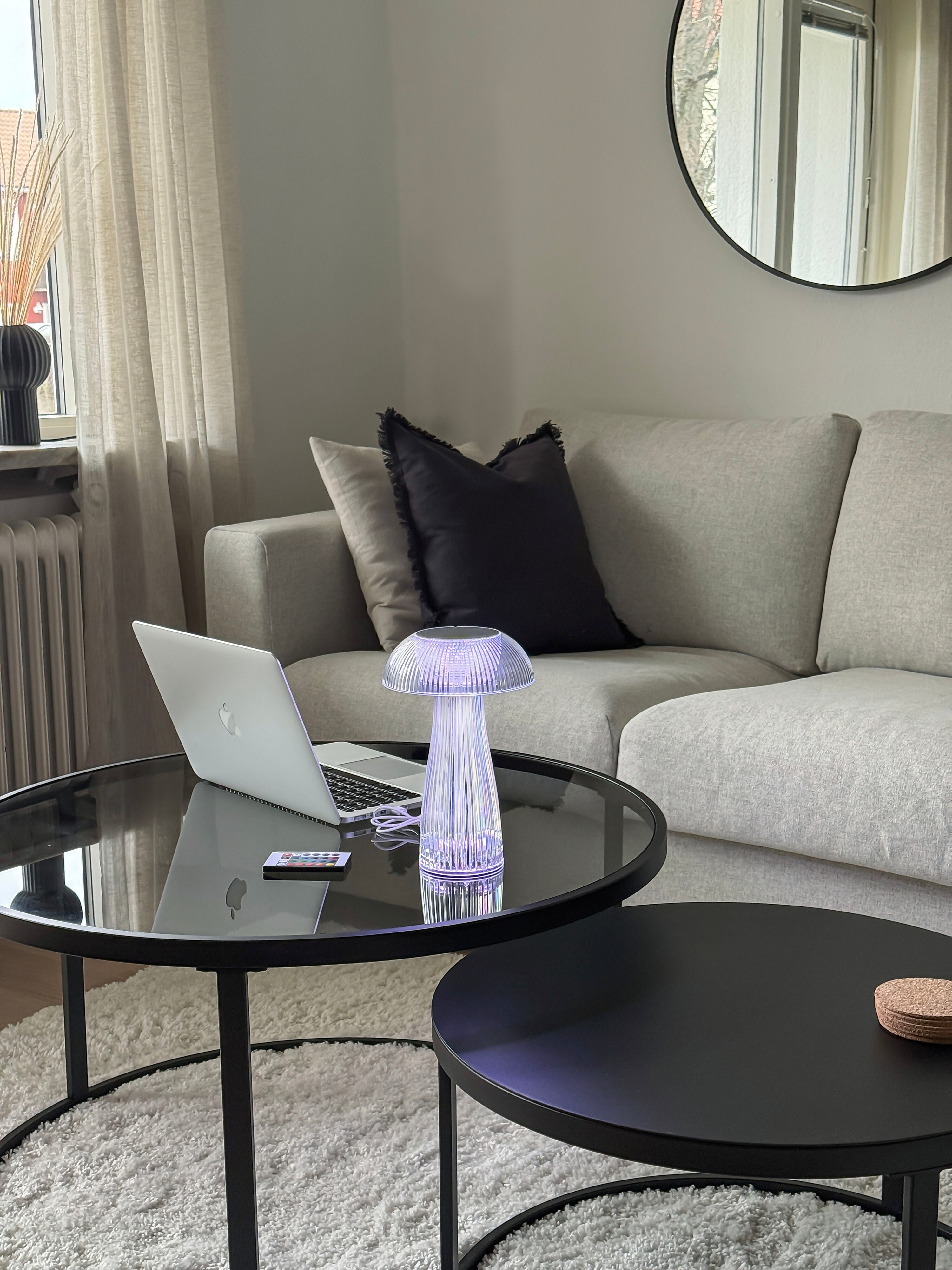 Aneta Home FUNGI laddbar bordslampa