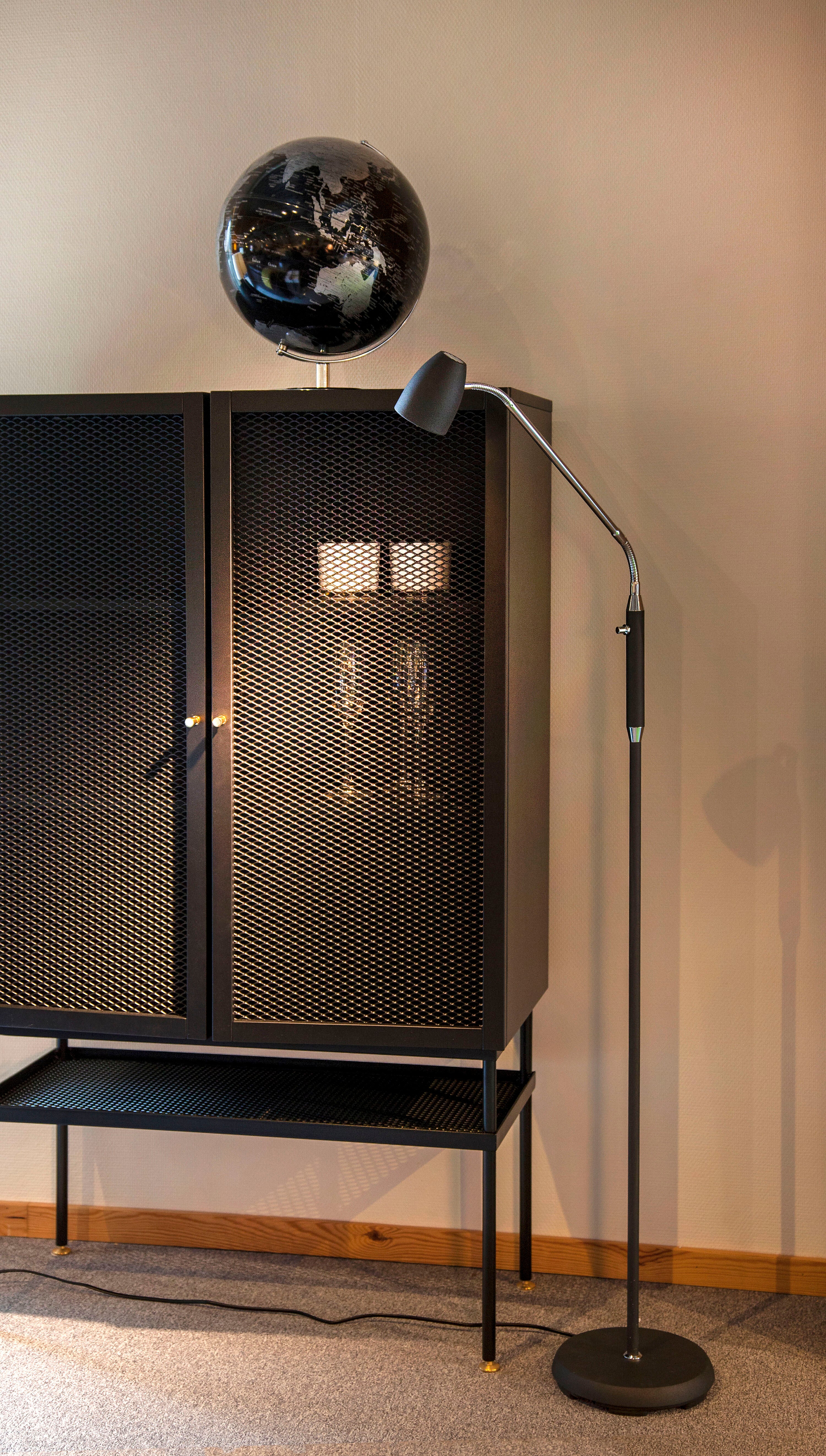 Aneta Home SANDNES golvlampa