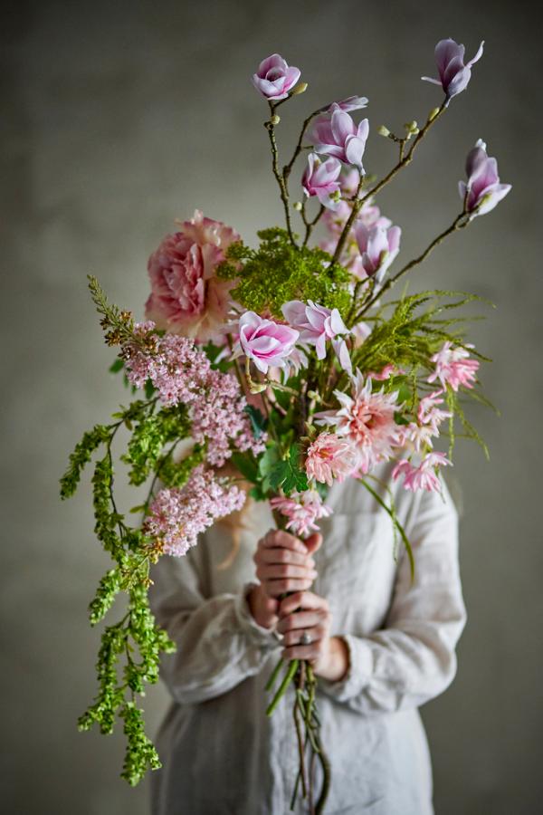 Bloomingville Breeze Bouquet, Rose, Artificial Flowers