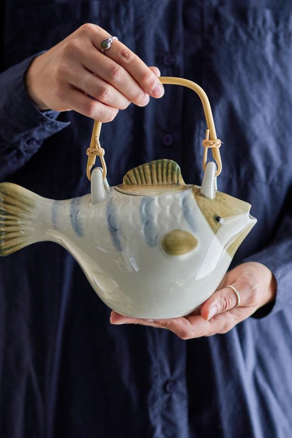 Creative Collection Wrenna Teapot w/Teastrainer, Multi, Stoneware