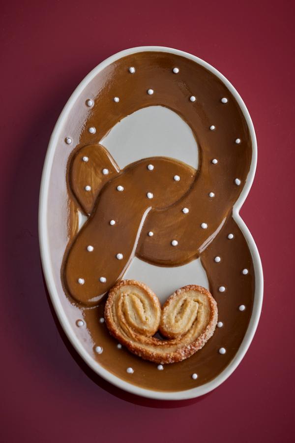 Bloomingville Treats Serving Plate, Brown, Stoneware