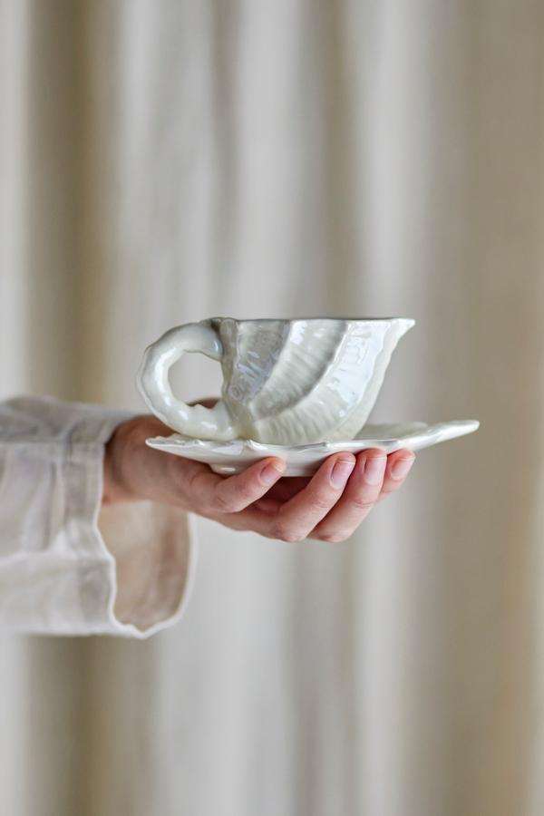 Bloomingville Shellie Cup w/Saucer, White, Stoneware