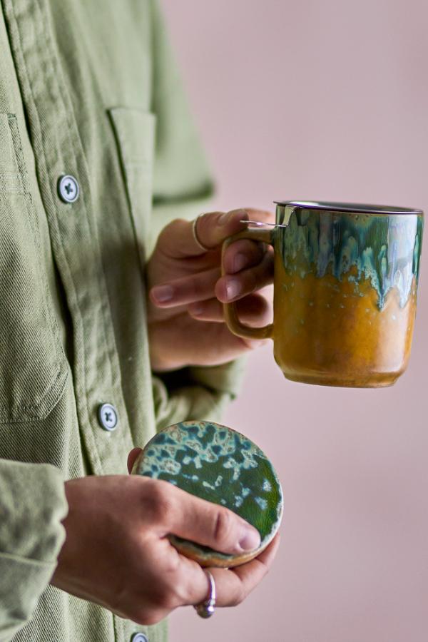 Creative Collection Yuma Mug w/Lid and Strainer, Multi, Stoneware