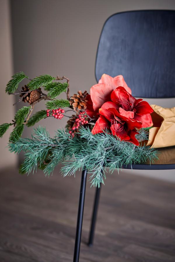 Bloomingville Rubia Bouquet, Red, Artificial Flowers