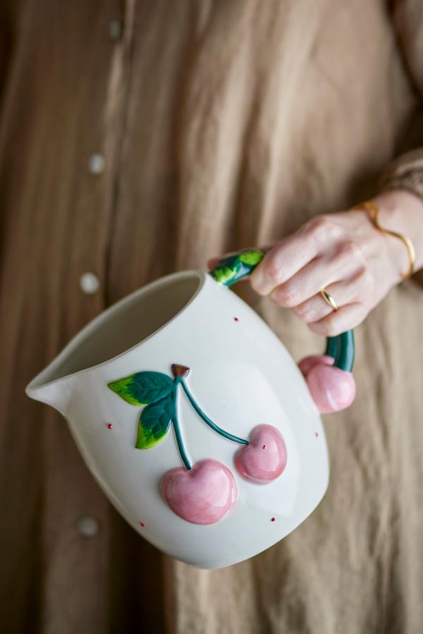 Creative Collection Berrie Jug, Rose, Stoneware