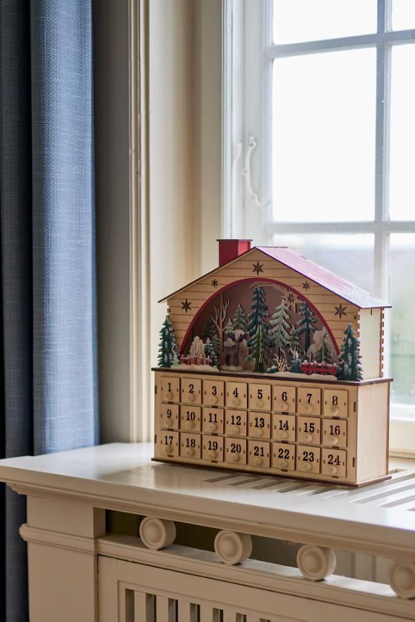 Bloomingville Melvin Calendar w/light, Nature, Plywood