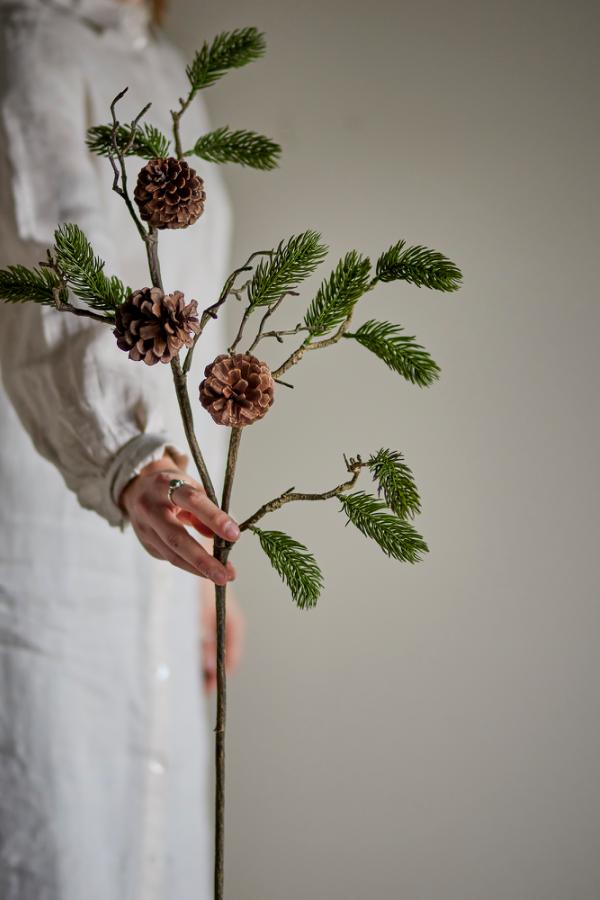 Bloomingville Pine Stem, Green, Artificial Flowers