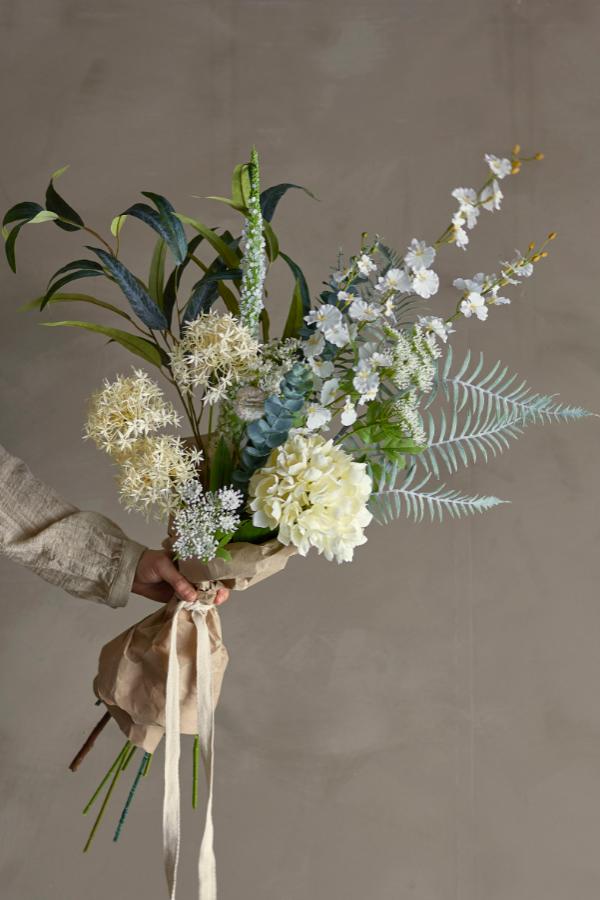 Bloomingville Symphonie Bouquet, White, Artificial Flowers