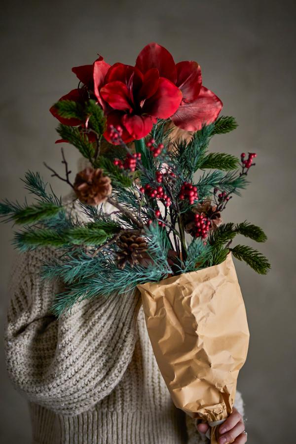 Bloomingville Rubia Bouquet, Red, Artificial Flowers