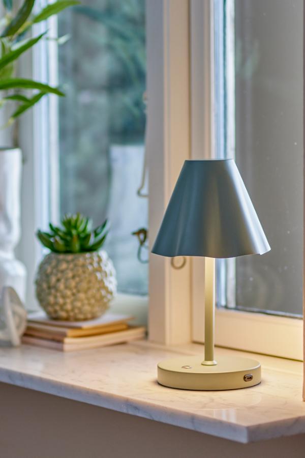 Bloomingville Lianna Portable Lampe, Rechargeable, Green, Metal
