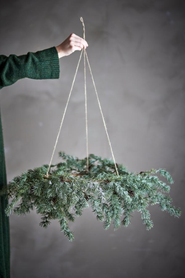 Bloomingville Cedar Wreath, Green, Artificial Flowers
