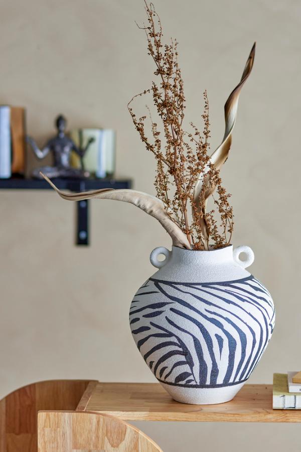Bloomingville Togo Vase, Black, Stoneware