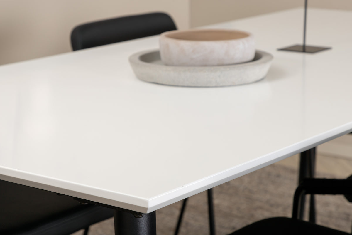 Venture Design Jimmy & Tvist Matbord 90 x 195 + Matstolar Svart